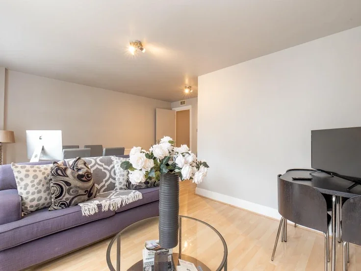 Flat Redan Place in City of Westminster