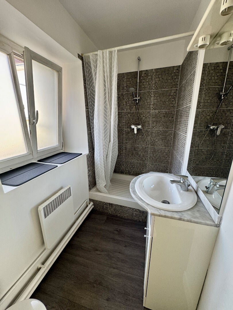 Room Impasse Marcel in Châtillon