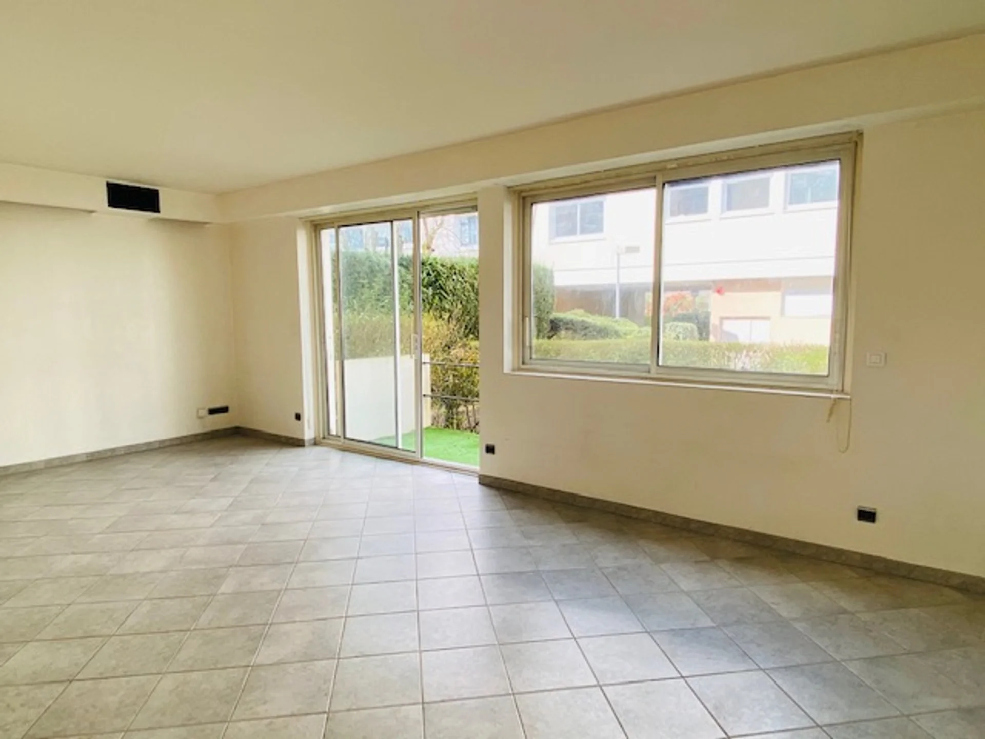 Appartement Place Mermoz à La Celle-Saint-Cloud