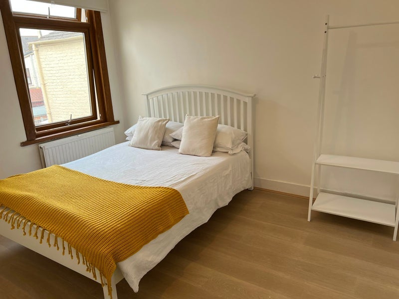 Room Morley Road in Greater London