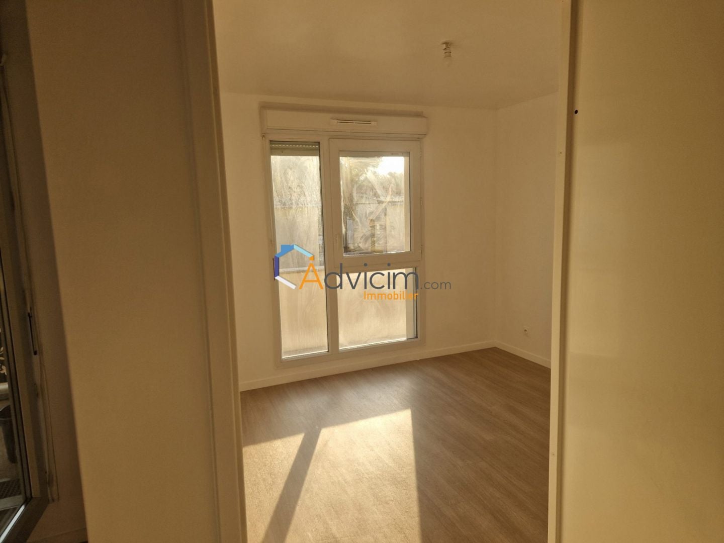 Flat Rue de la Fontaine Couverte in Dammarie-les-Lys
