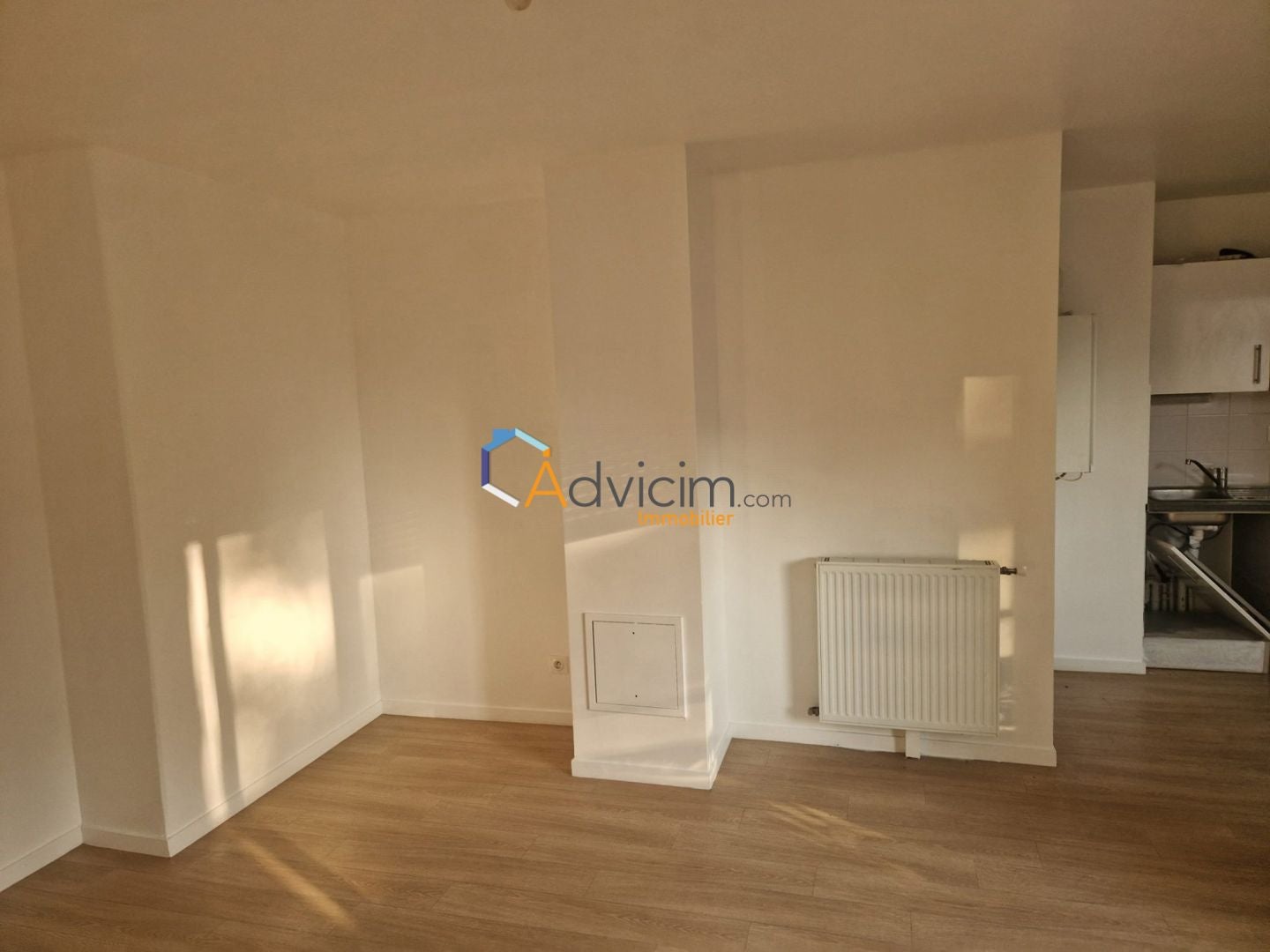 Flat Rue de la Fontaine Couverte in Dammarie-les-Lys