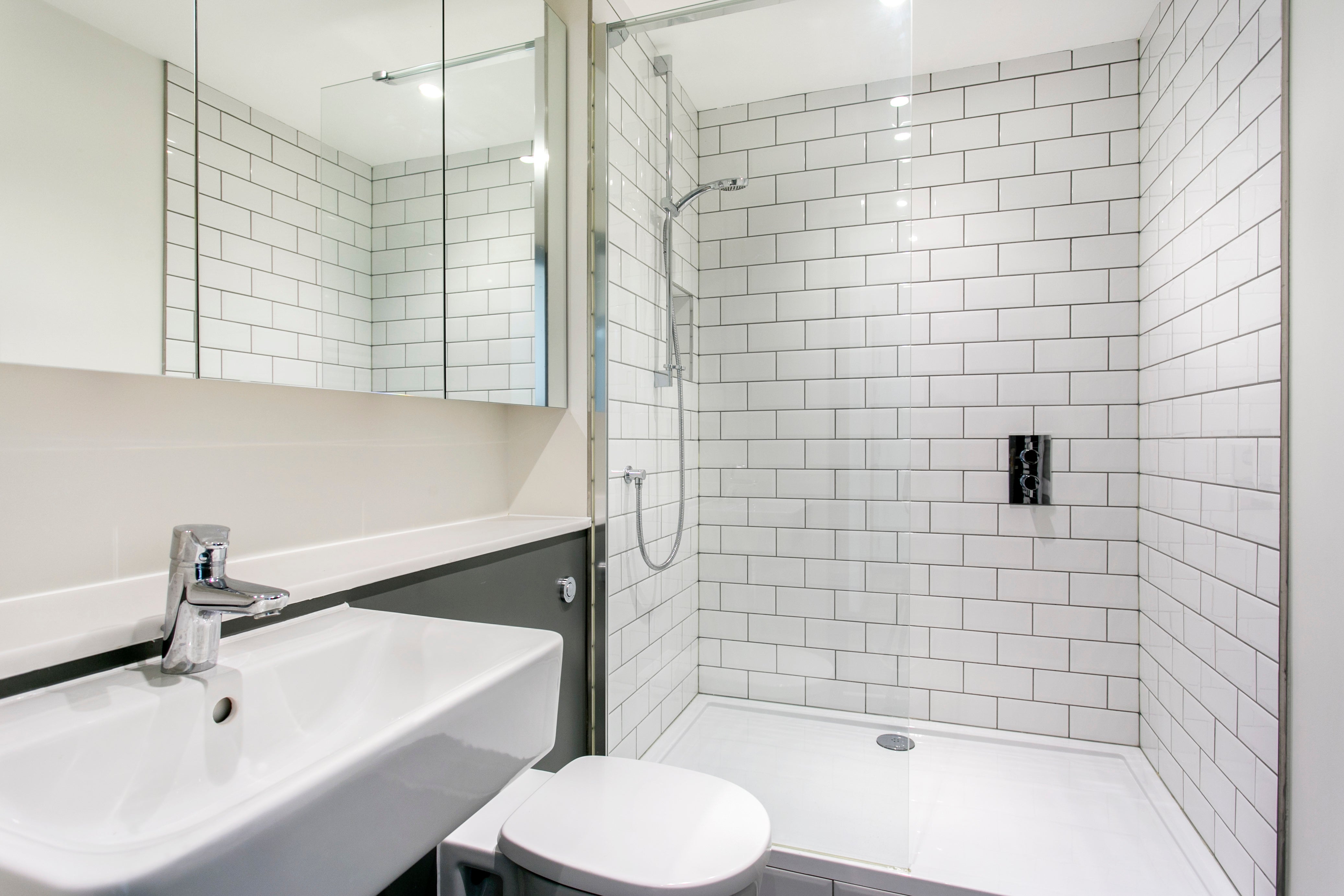 Flat Rupert Court in City of Westminster