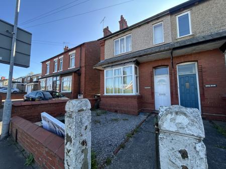 House Westleigh Way in Wrexham