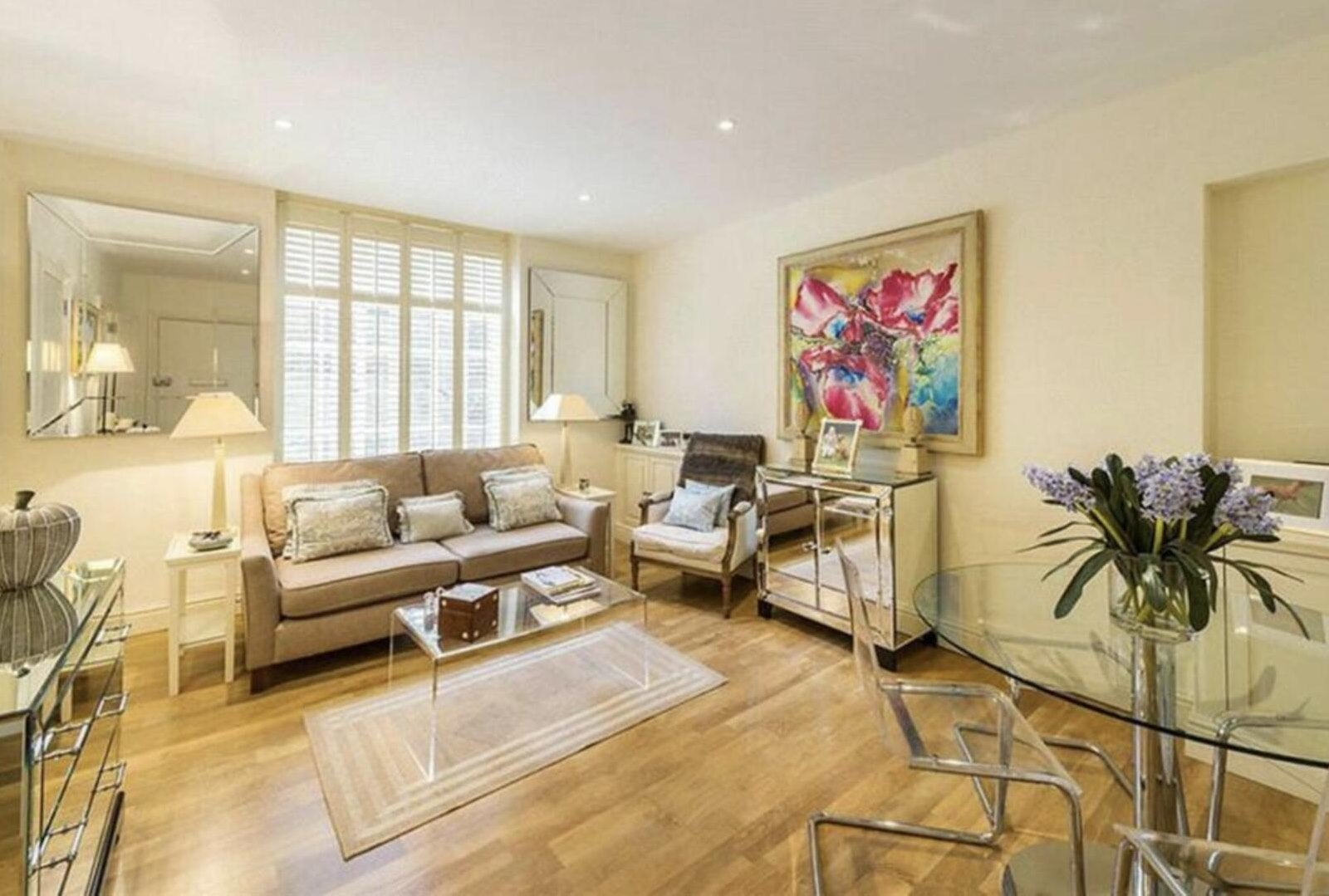 Flat Chelsea Manor Street in Greater London