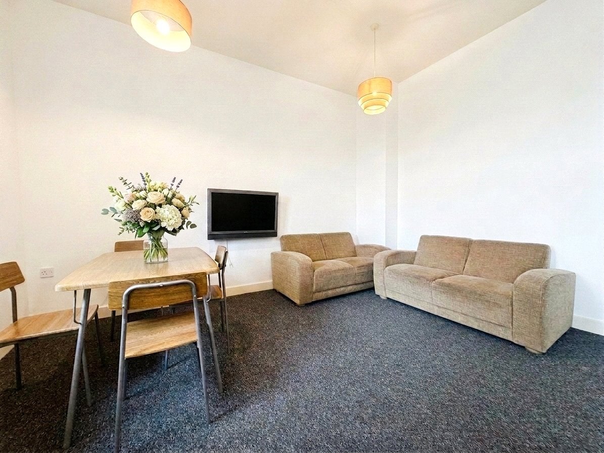 Flat Cheapside in Reading