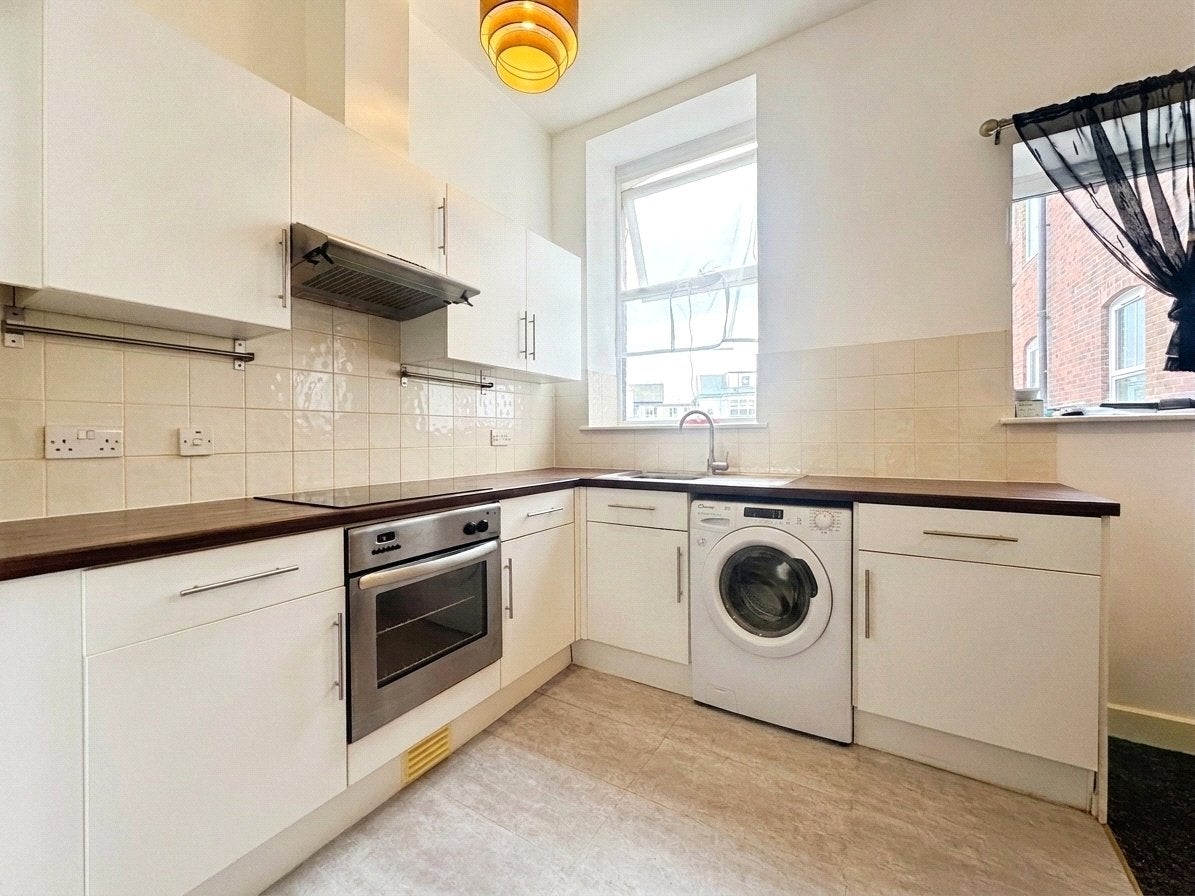 Flat Cheapside in Reading