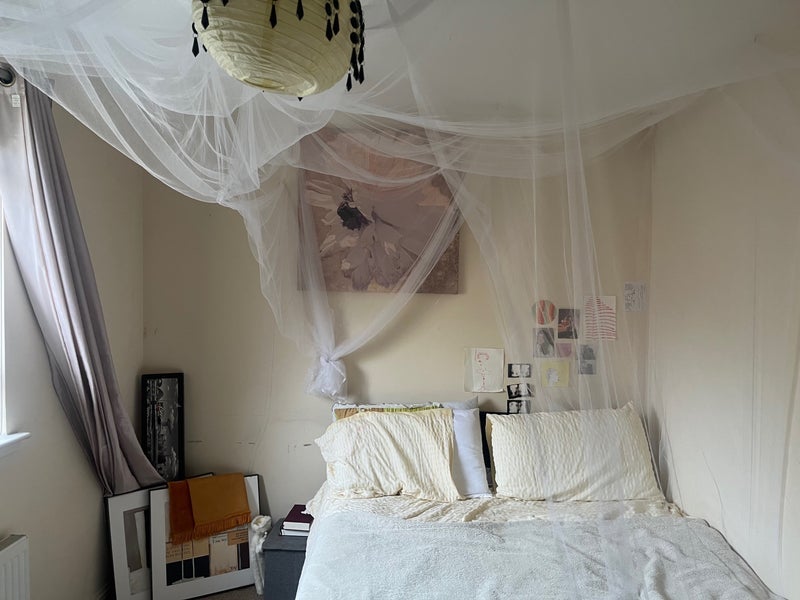 Room Bulldale Place in Glasgow