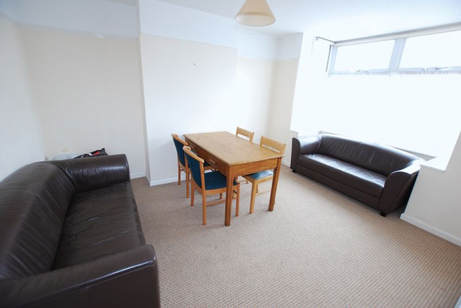 Room Filton Avenue in Bristol