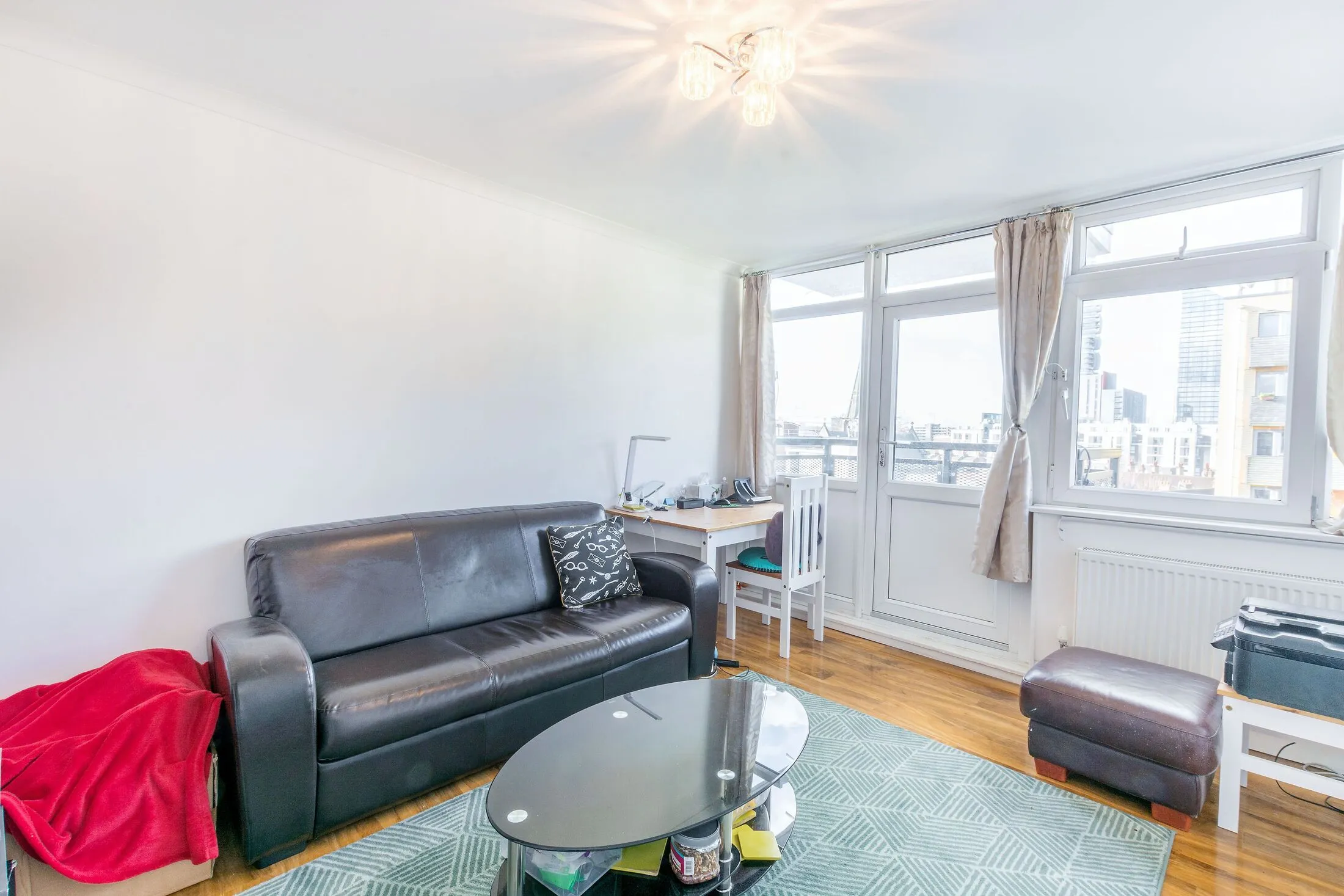 Flat Wenlock Street in Greater London