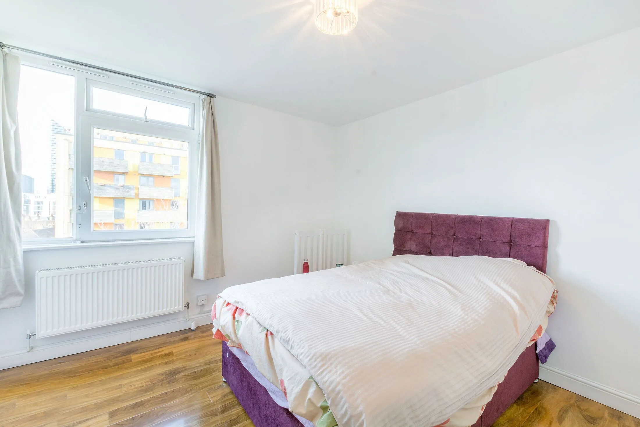 Flat Wenlock Street in Greater London