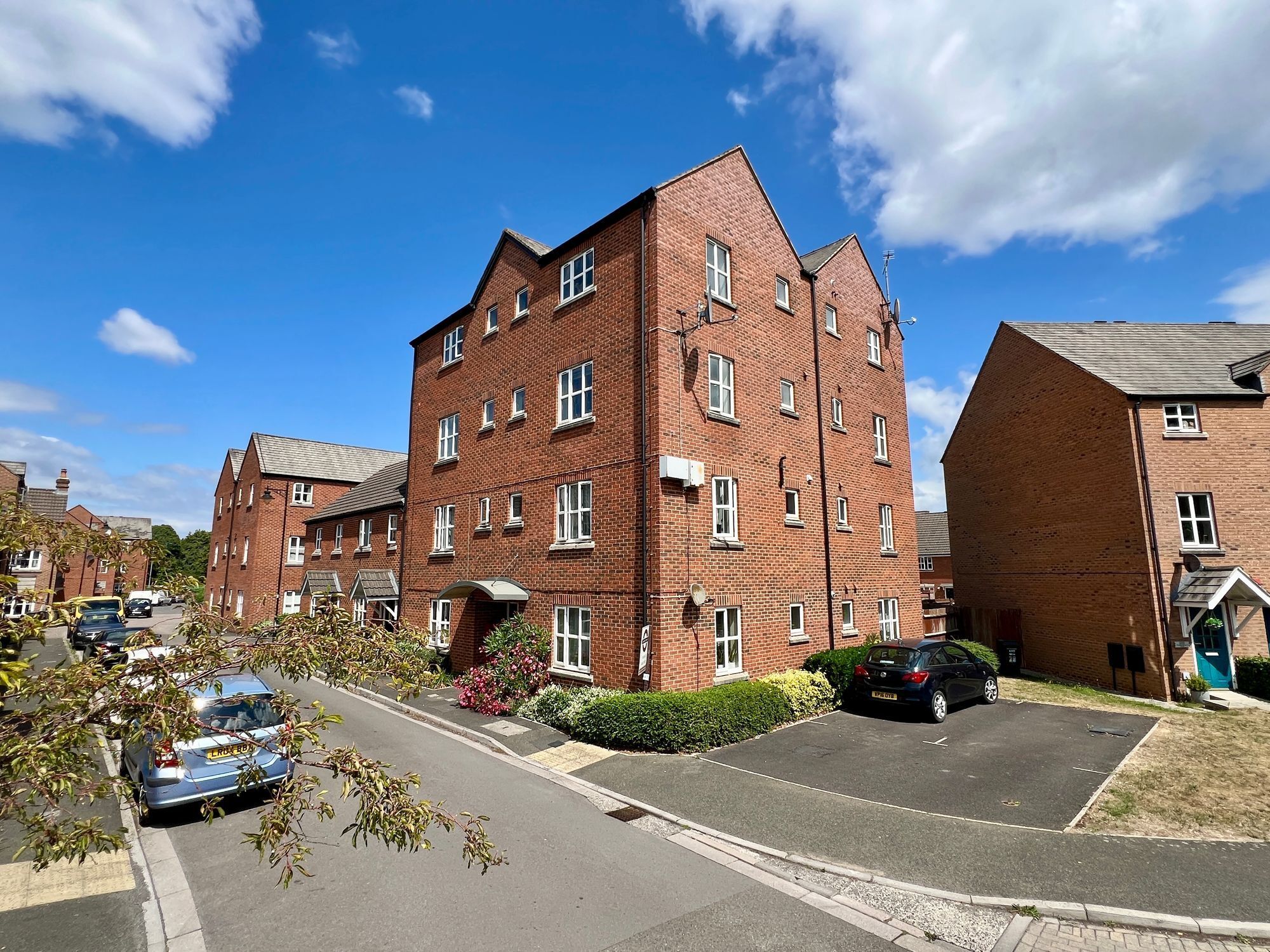 Flat Massingham Park in Taunton