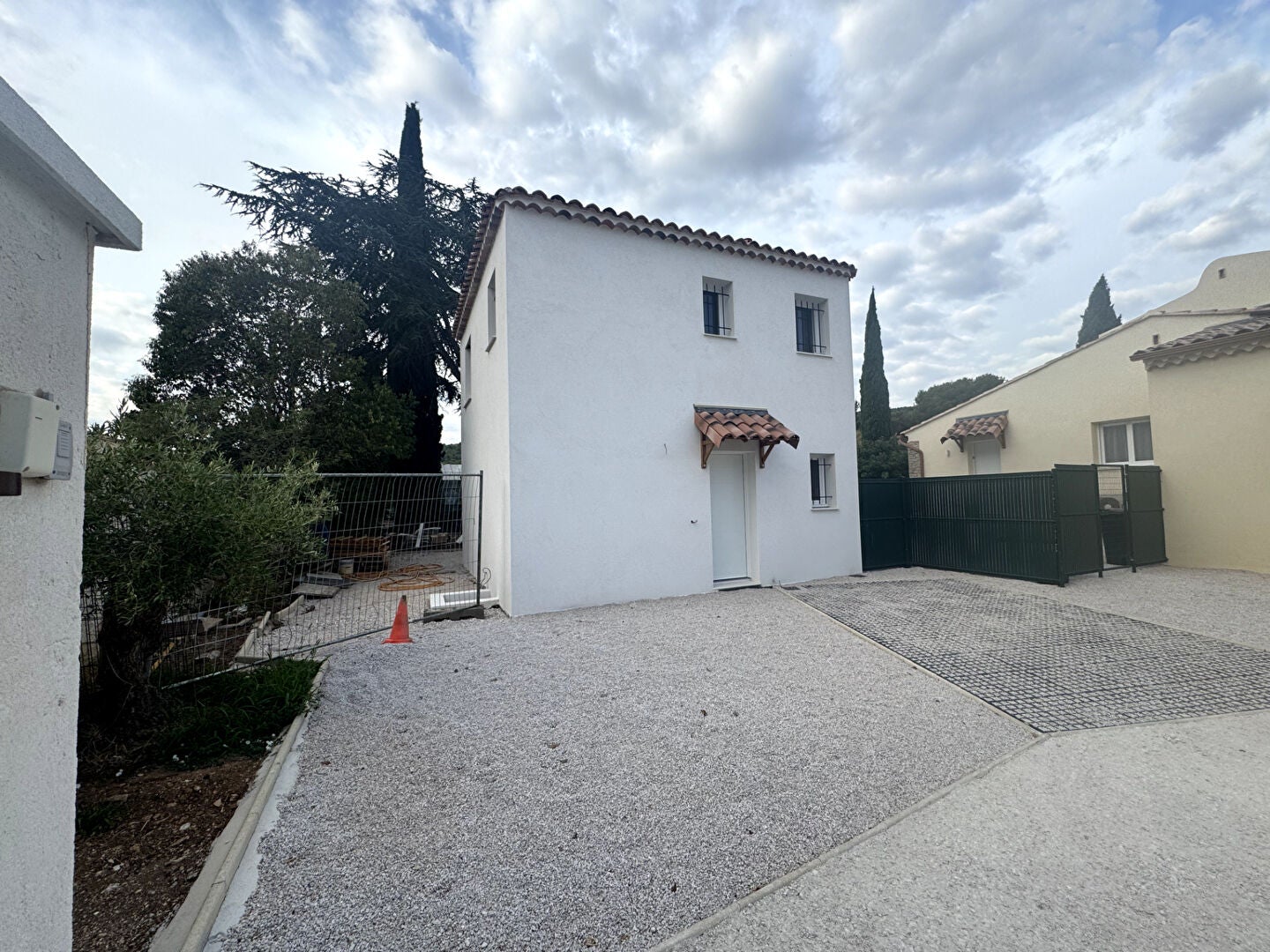 Maison D 568 à Châteauneuf-les-Martigues