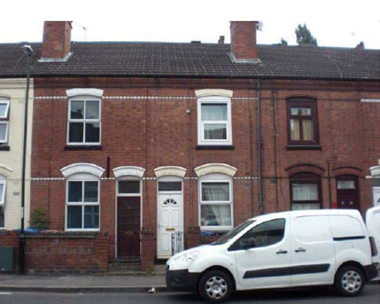 Flat Nicholls Street in Coventry