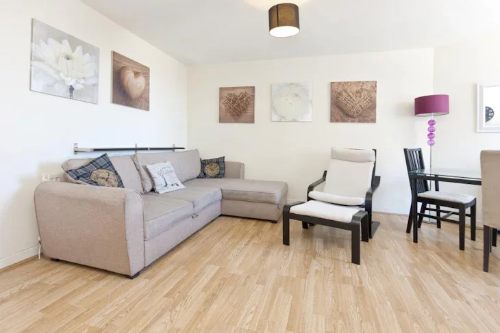 Flat Holburn Street in Aberdeen City
