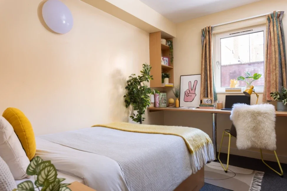 Flat Hatton Garden in Liverpool