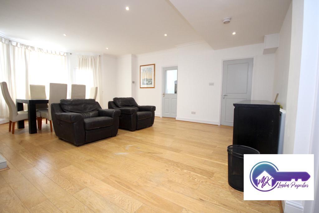 Flat Brechin Place in Greater London