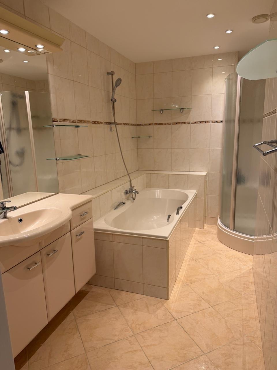 Appartement te koop: Anatole Franceplaats 424, Rotterdam