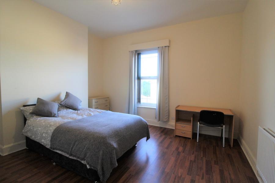 Room Ashbourne Road in Derby