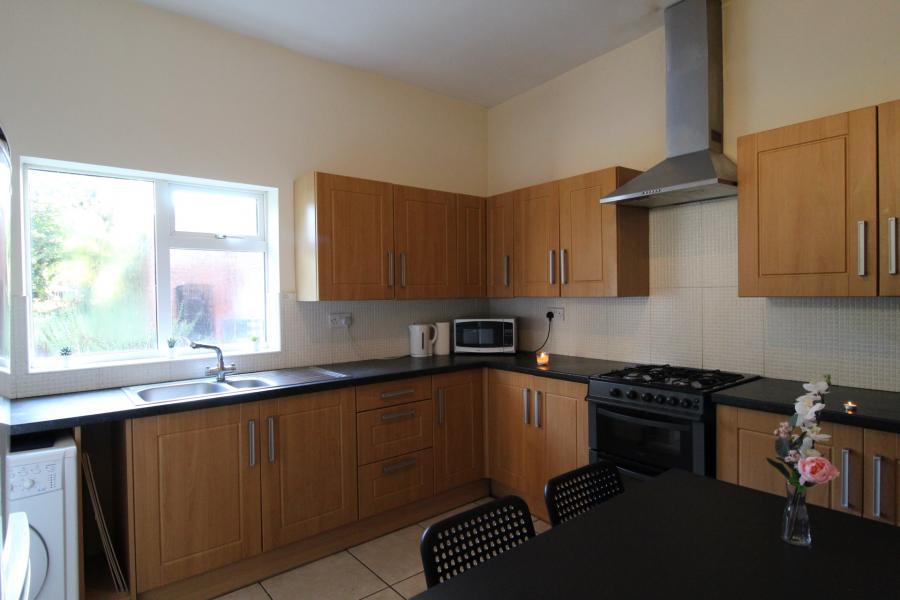 Room Ashbourne Road in Derby
