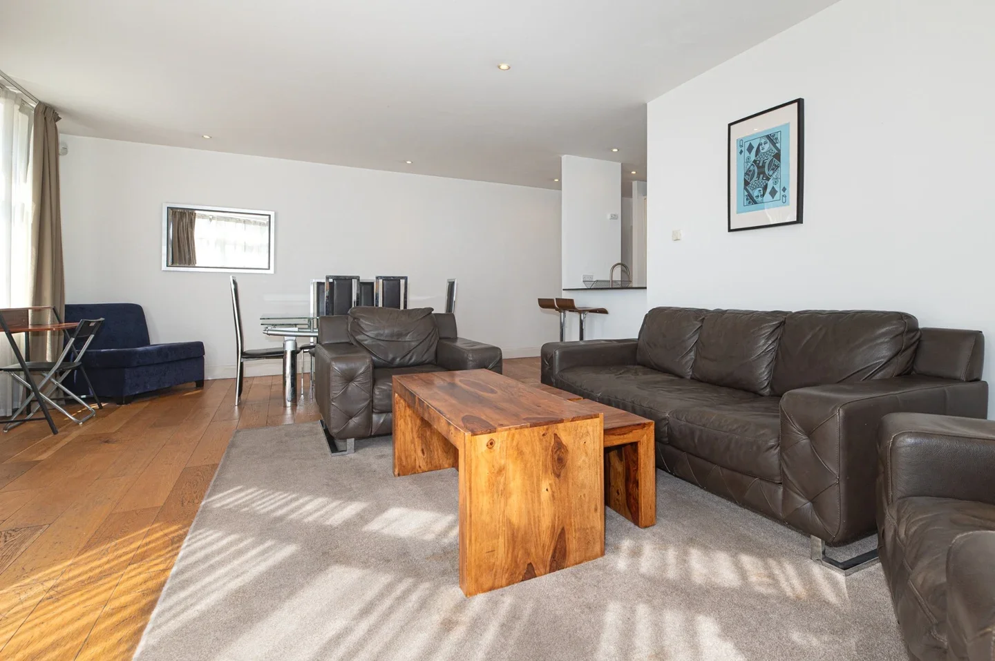 Flat Parry Street in Greater London