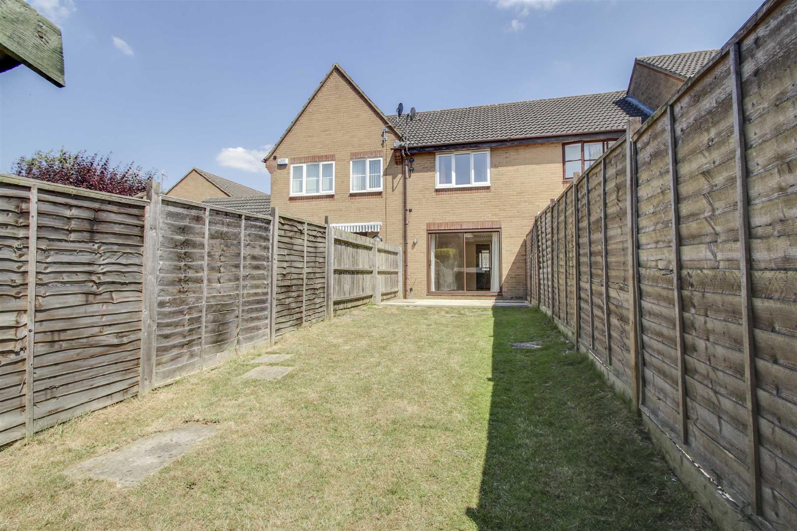 House Coverack Place in Milton Keynes