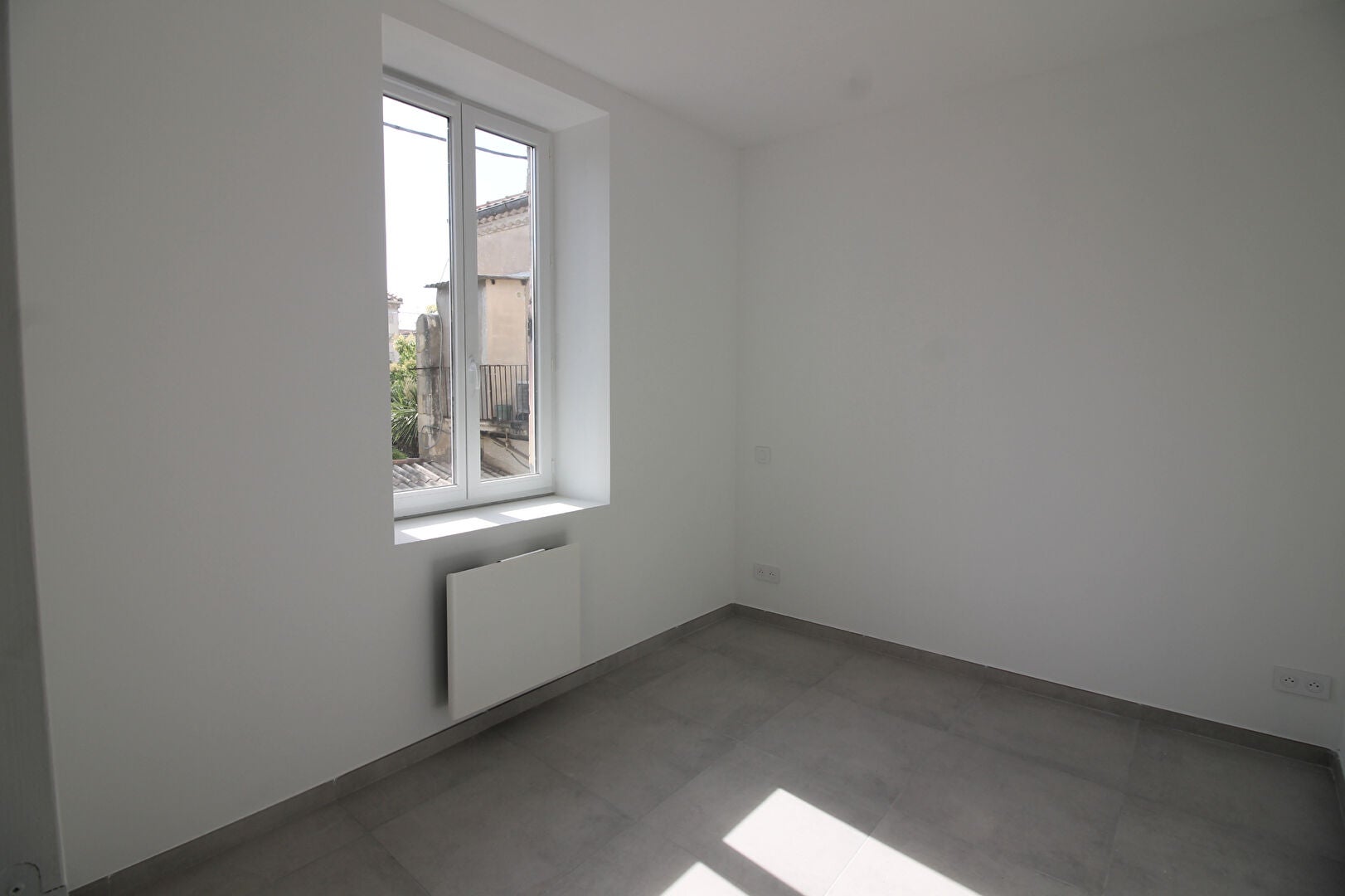 Flat Rue des Cottages in Nîmes