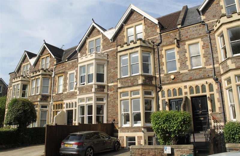 Room Lansdown Road in Bristol
