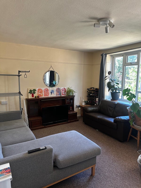 Room Whitnell Way in Greater London