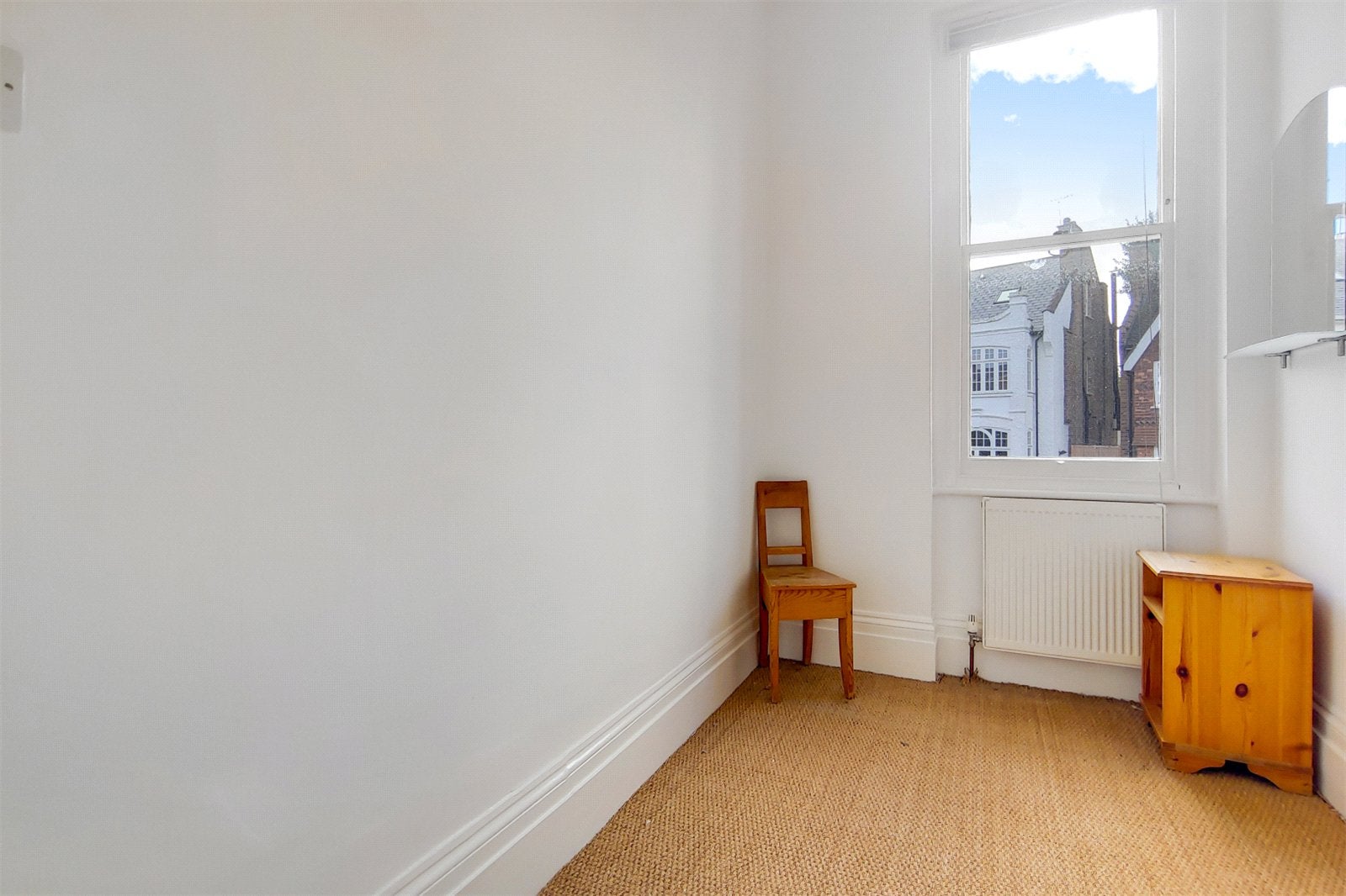 Flat Talbot Road in Greater London