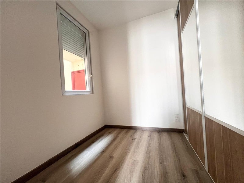 Appartement Rue du Groupe Manouchian à Paris