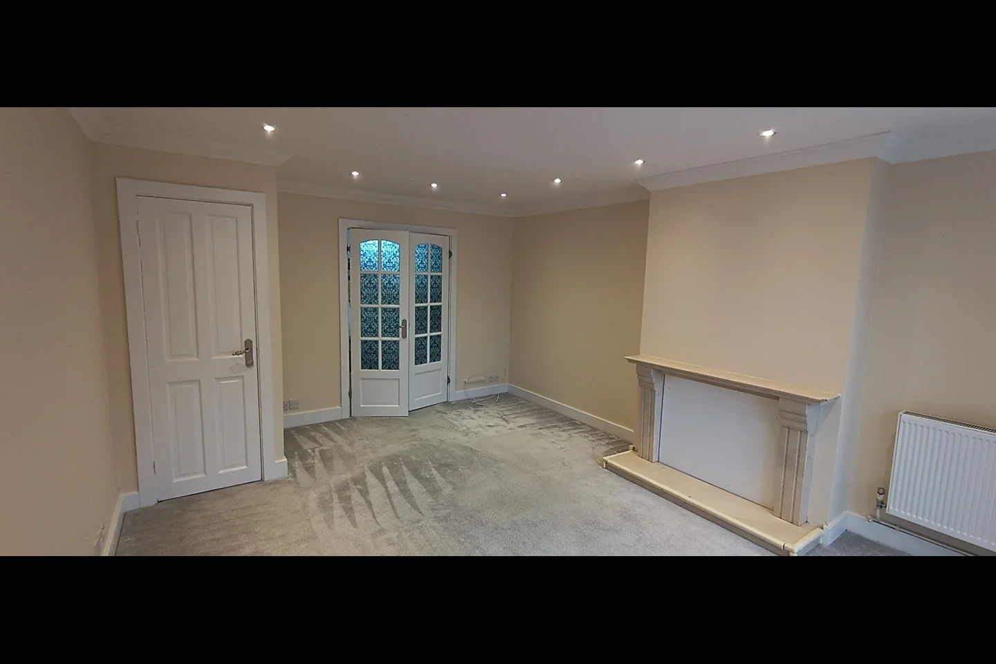 House Henry Cooper Way in Greater London