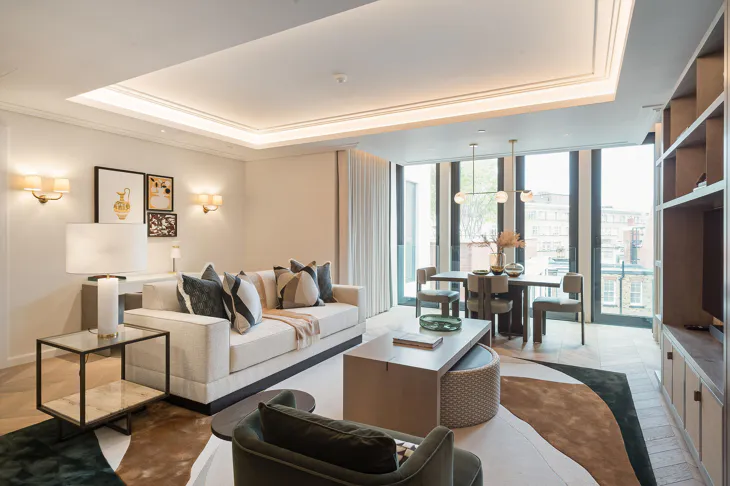 Flat Basil Street in Greater London