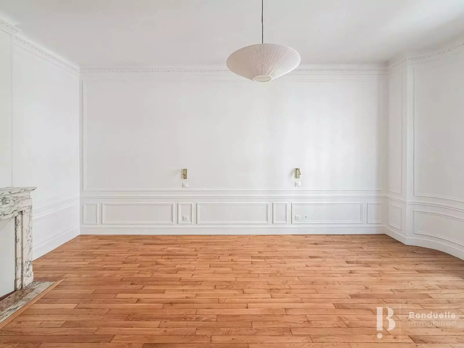 Flat Rue de Courcelles in Paris