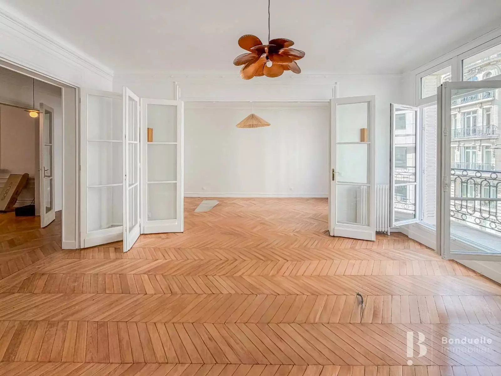Flat Rue de Courcelles in Paris