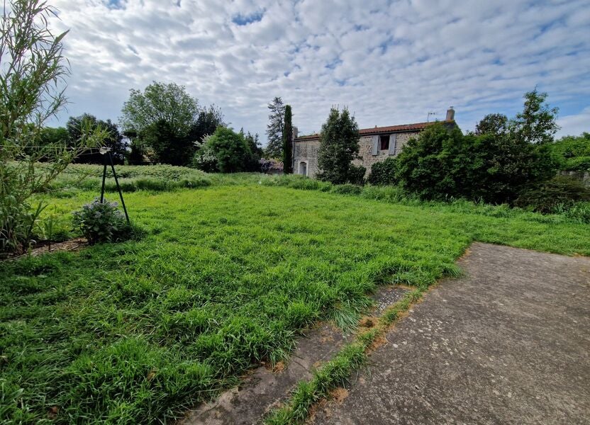 Flat Rue Sainte-Cécile in Dompierre-sur-Mer