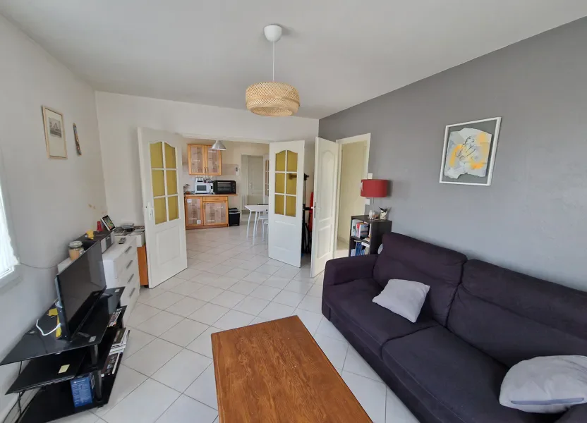Flat Rue Sainte-Cécile in Dompierre-sur-Mer