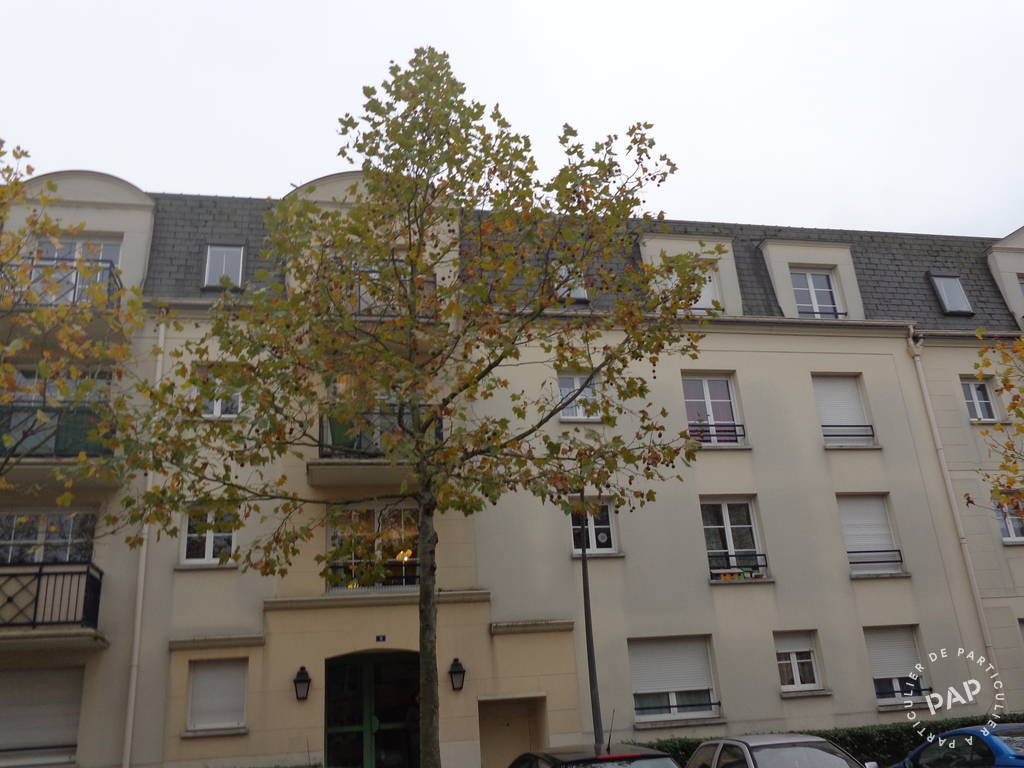 Flat Boulevard du Port in Cergy