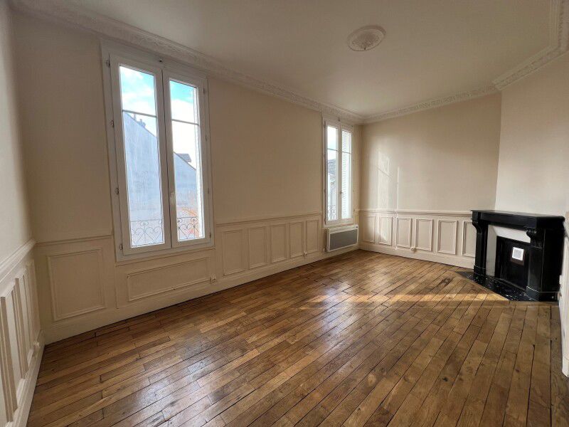 Appartement Place Louis Roguet à Orléans