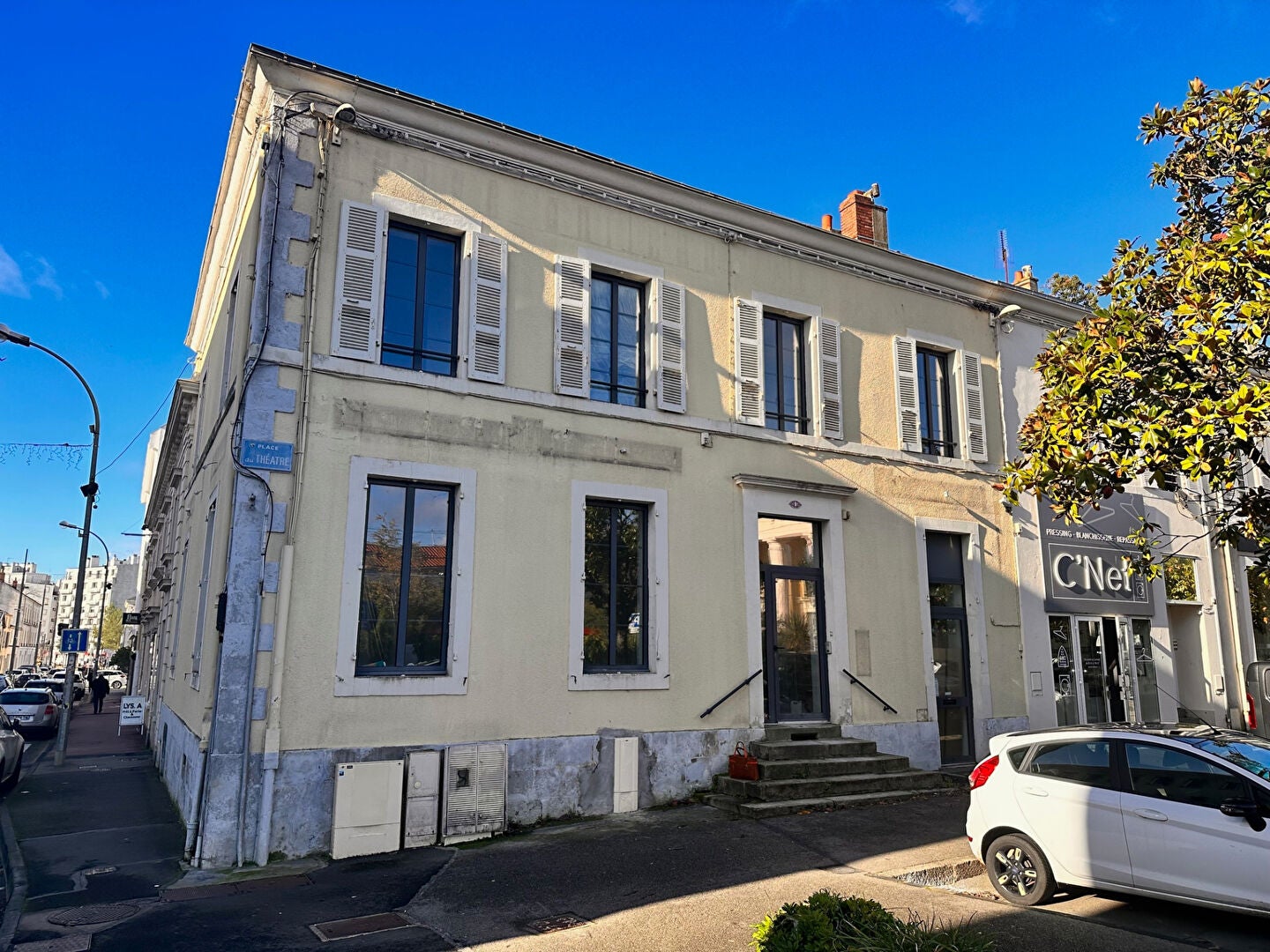 Flat Place du Théâtre in La Roche-sur-Yon
