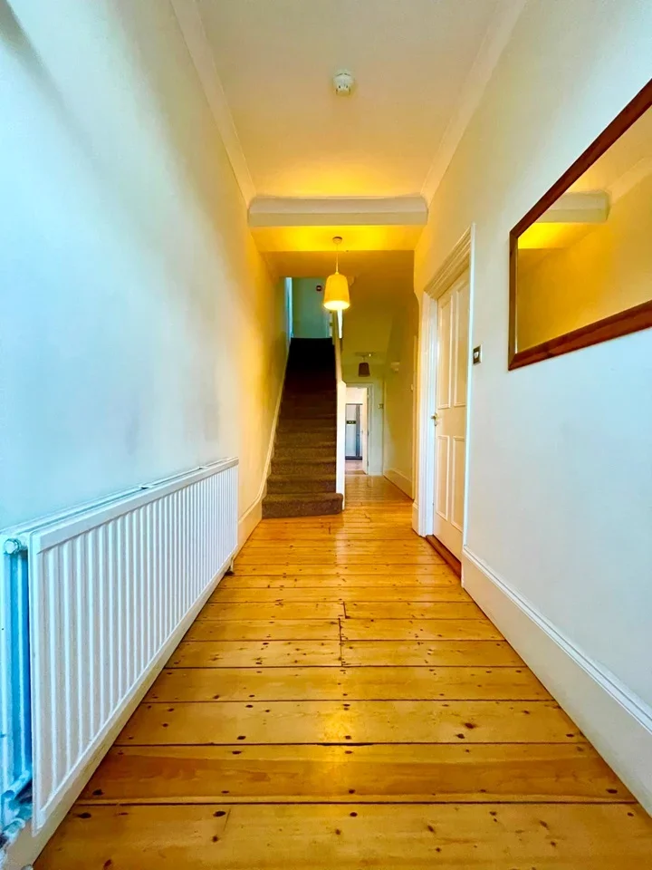 Room Burrage Road in Greater London