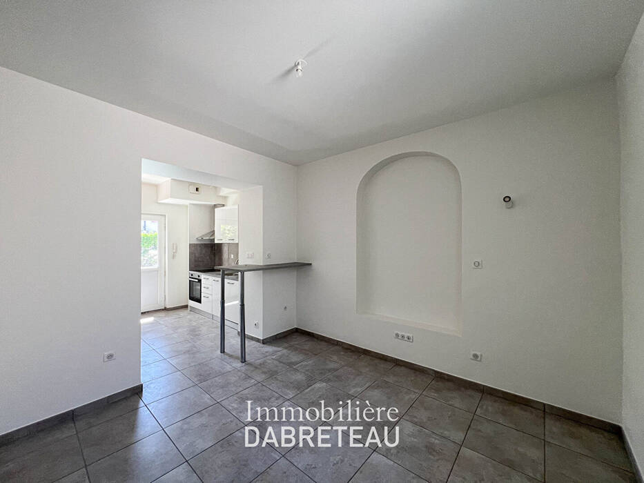 Appartement Rue Georges Guiard à Vénissieux