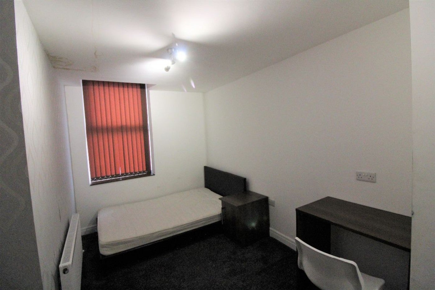 Flat Gordon Street in Preston