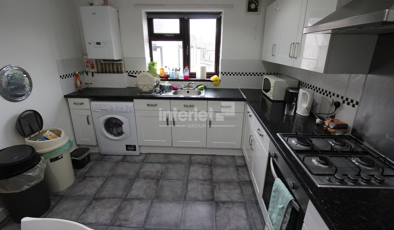 Flat Coburn Street in Cardiff