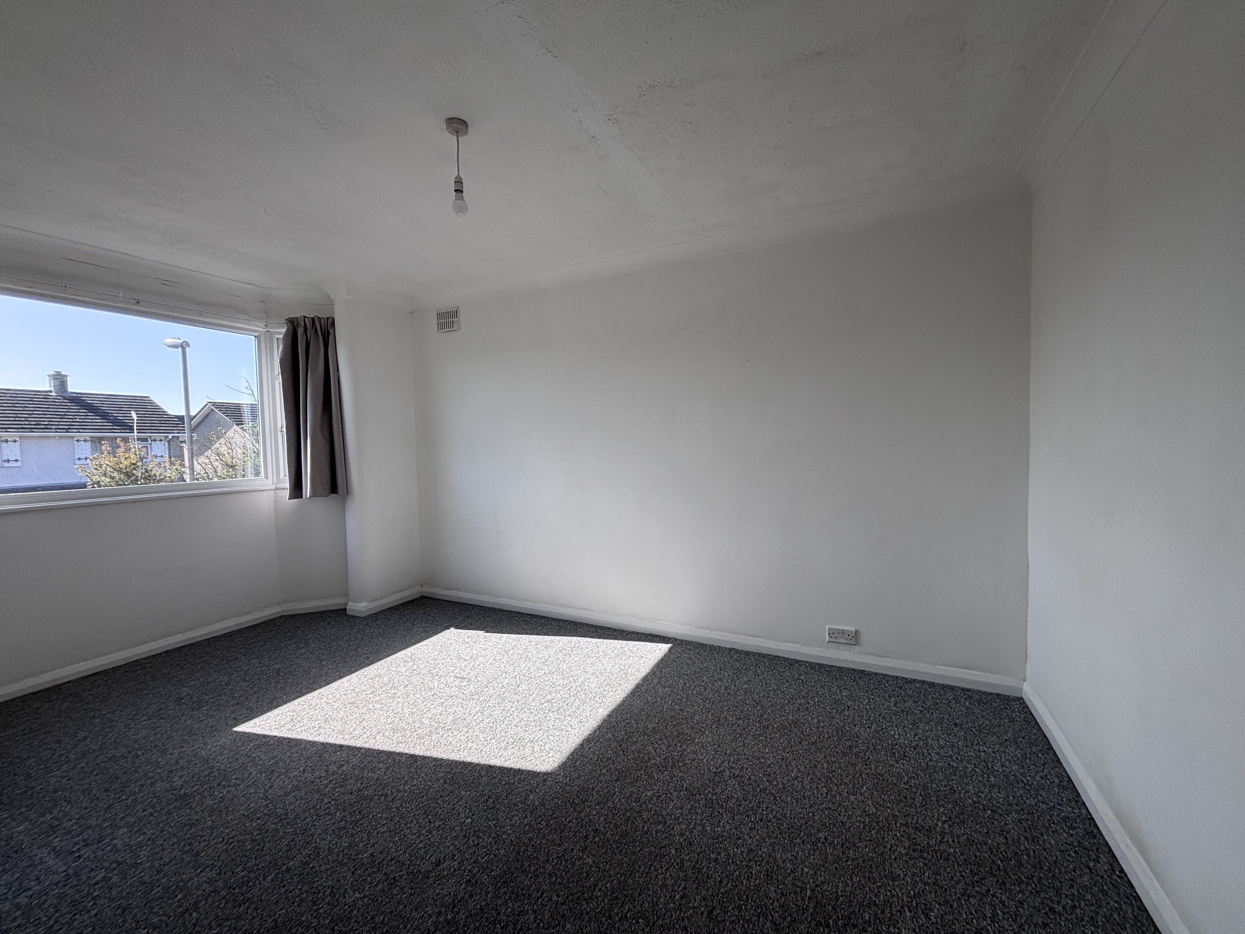 Flat Stroud Lane in Christchurch