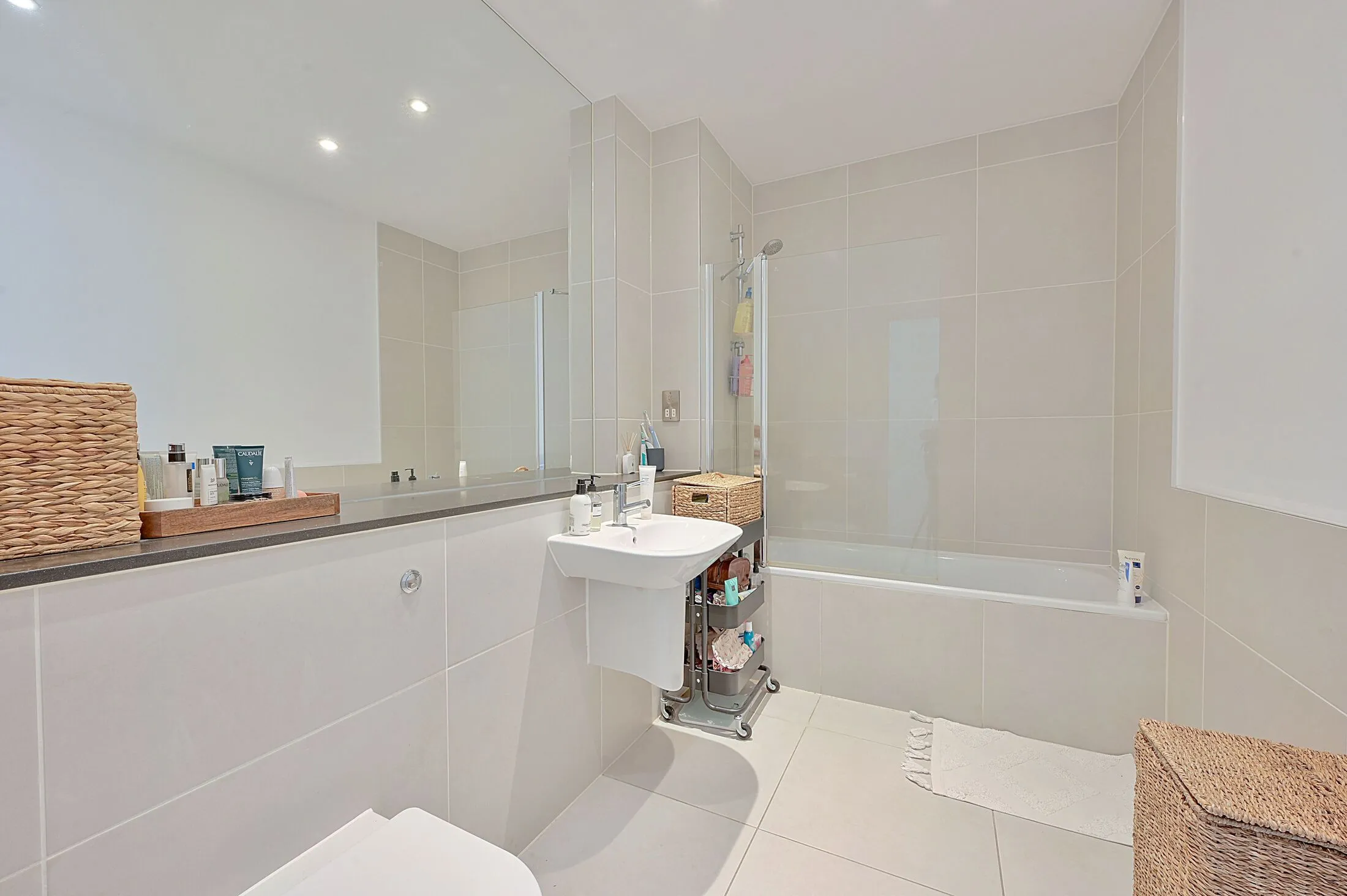 Flat Avonmore Road in Greater London