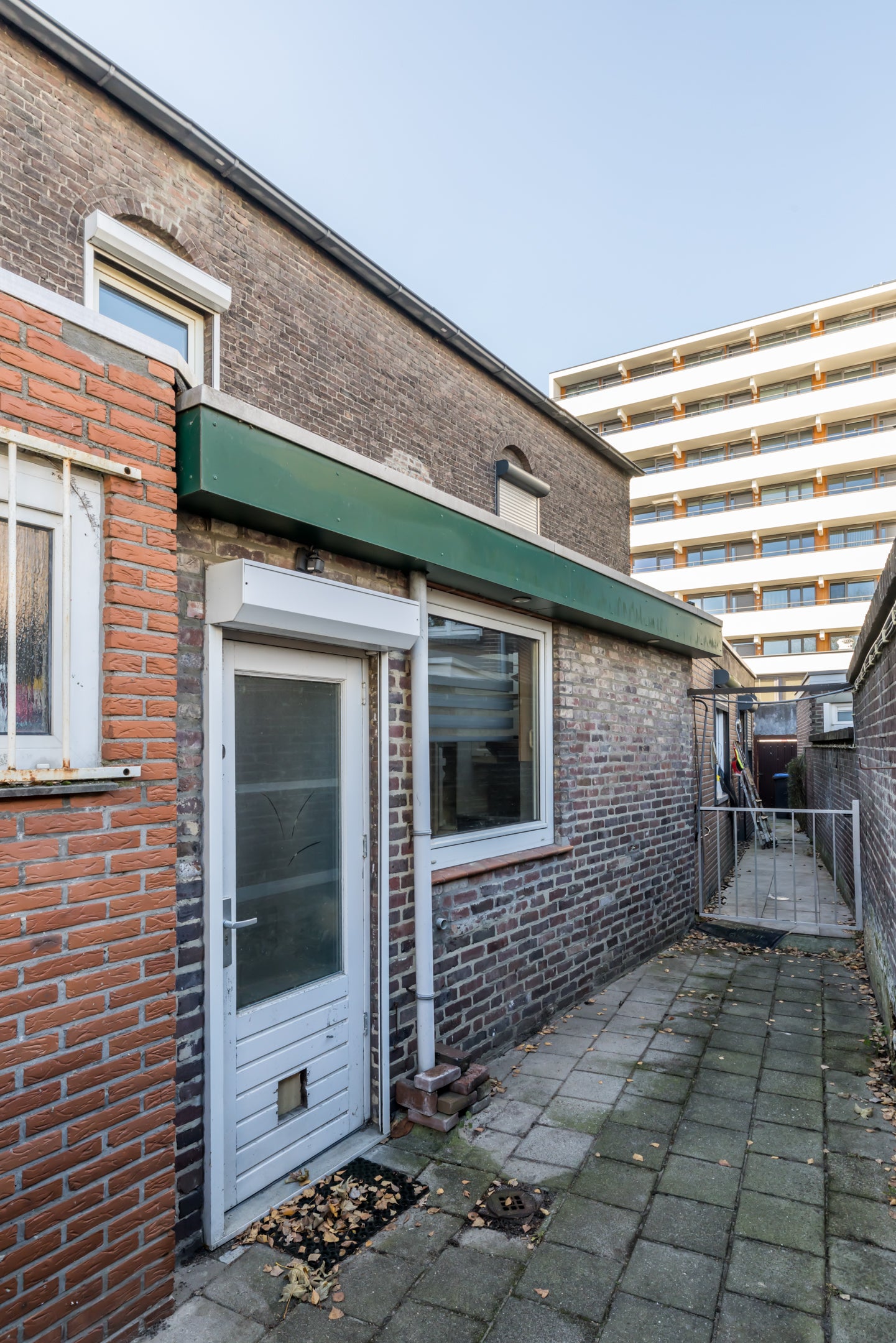 Tussenwoning te koop: Schandelerstraat 24, Heerlen