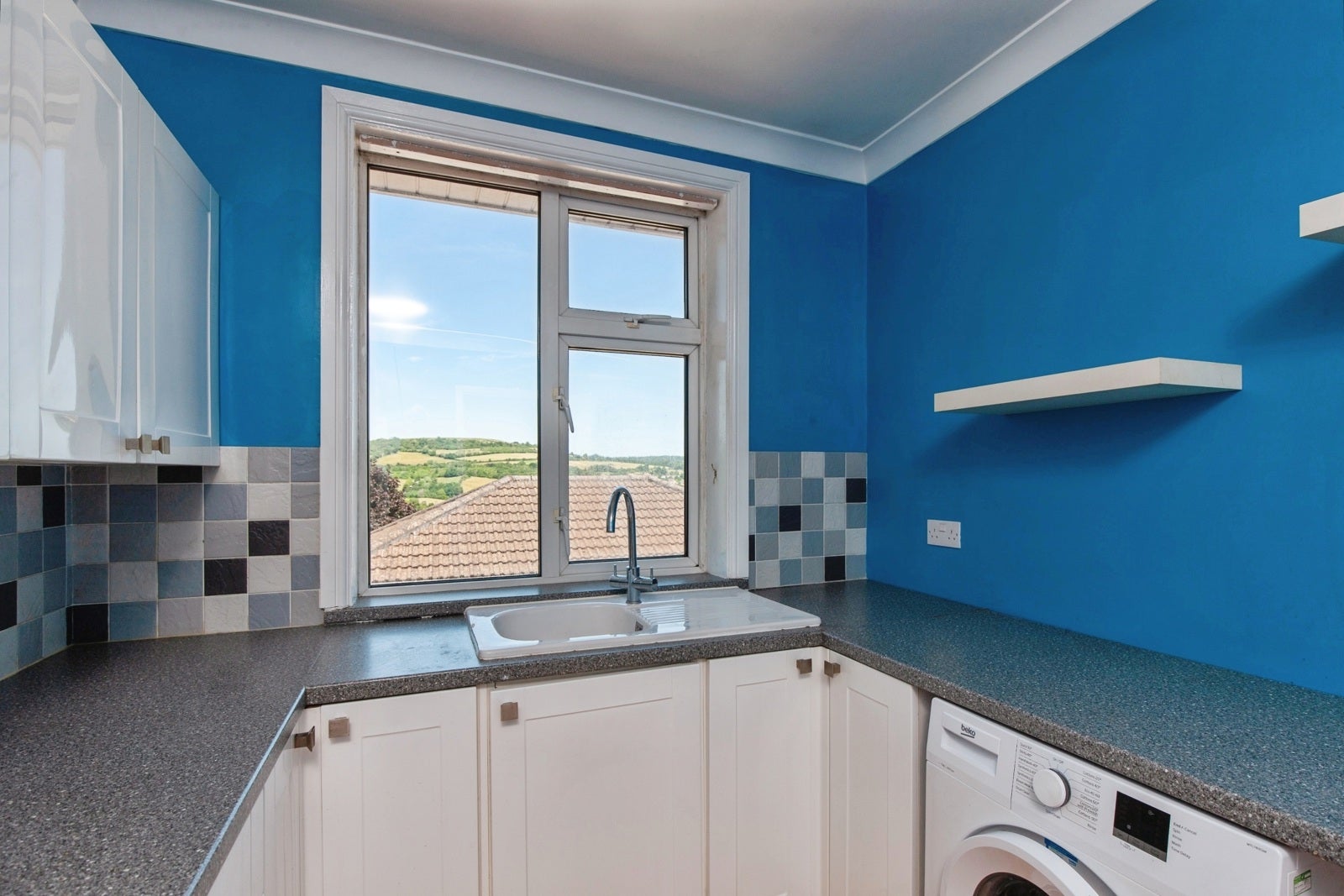 Flat Fairfield Road in Bath