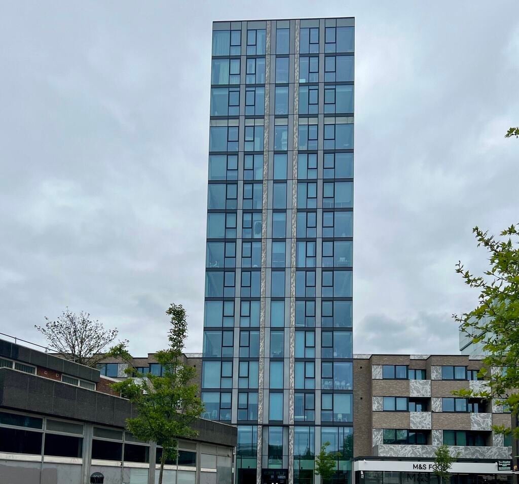 Flat Highgate Hill in Greater London