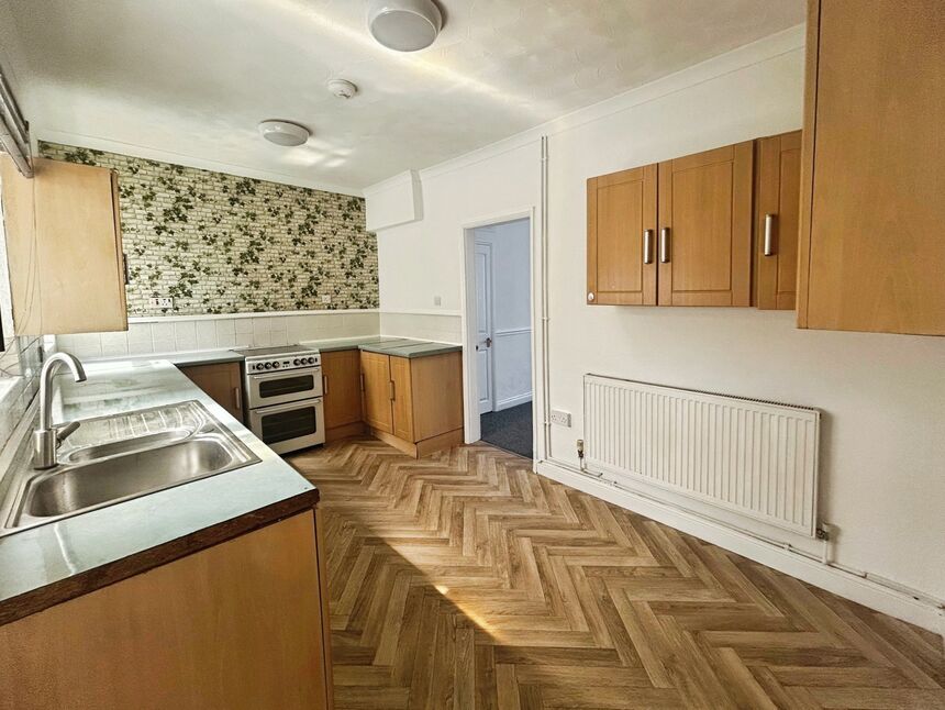 House Amos Lane in Wolverhampton